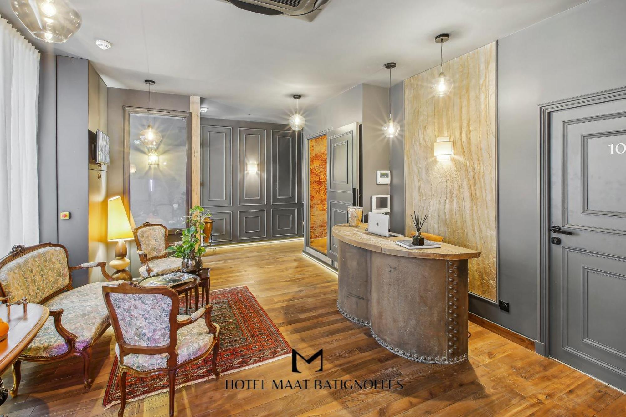 Hotel Maat Batignolles ปารีส ภายนอก รูปภาพ