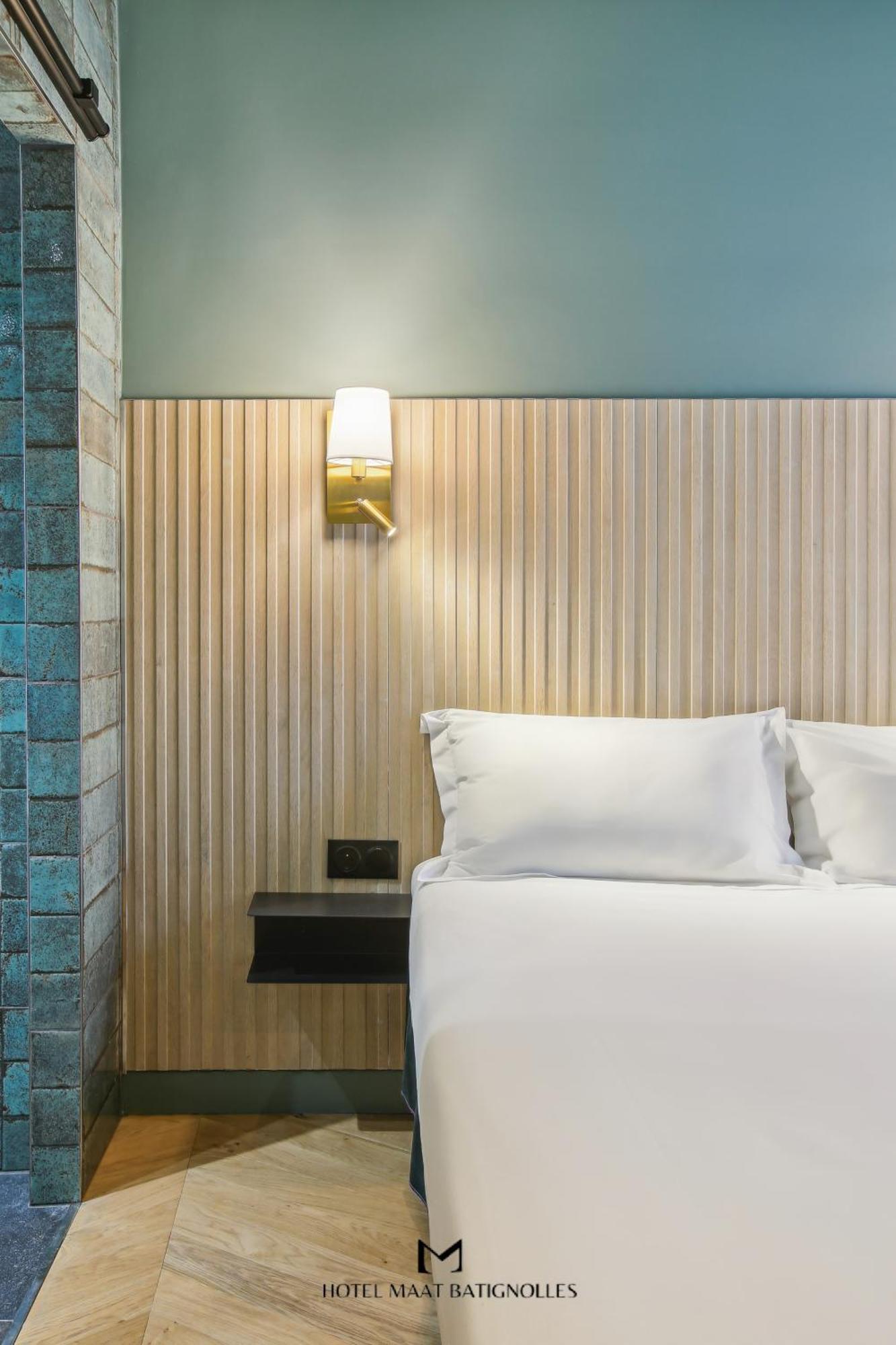 Hotel Maat Batignolles ปารีส ภายนอก รูปภาพ